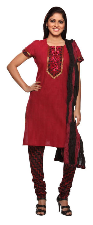 Red Printed In-Sattva 3-Pcs Ensemble - front design 