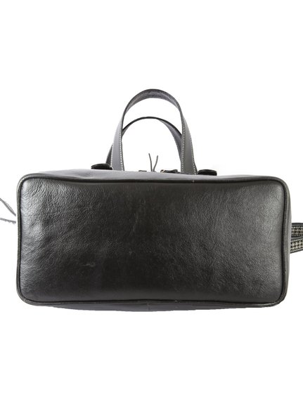 Ivory Tag Leather Weekender HandBag ÛÒ Bottom