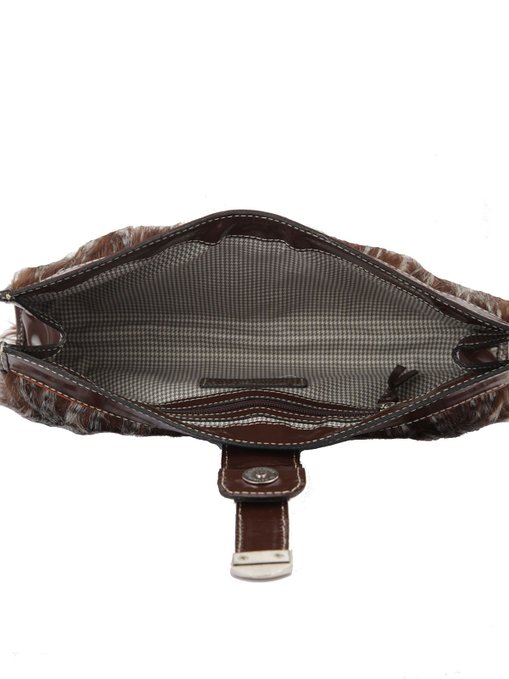 Ivory Tag Patent Leather Faux Fur Clutch ÛÒ Inside