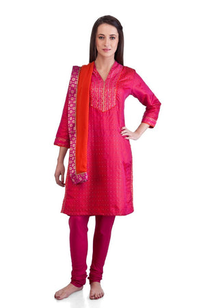 MB Women's Indian Kurta Tunic Ethnic 3 piece Suit with Hand Embroidered Yoke ÛÒ Front