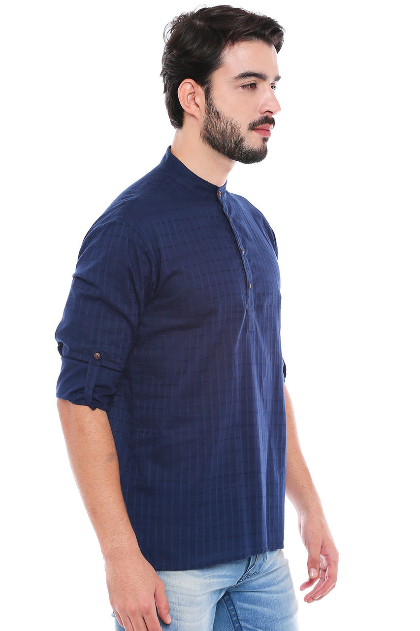 In-Sattva Men's Mandarin Collar Henley Style Short Fitted Kurta Tunic Navy