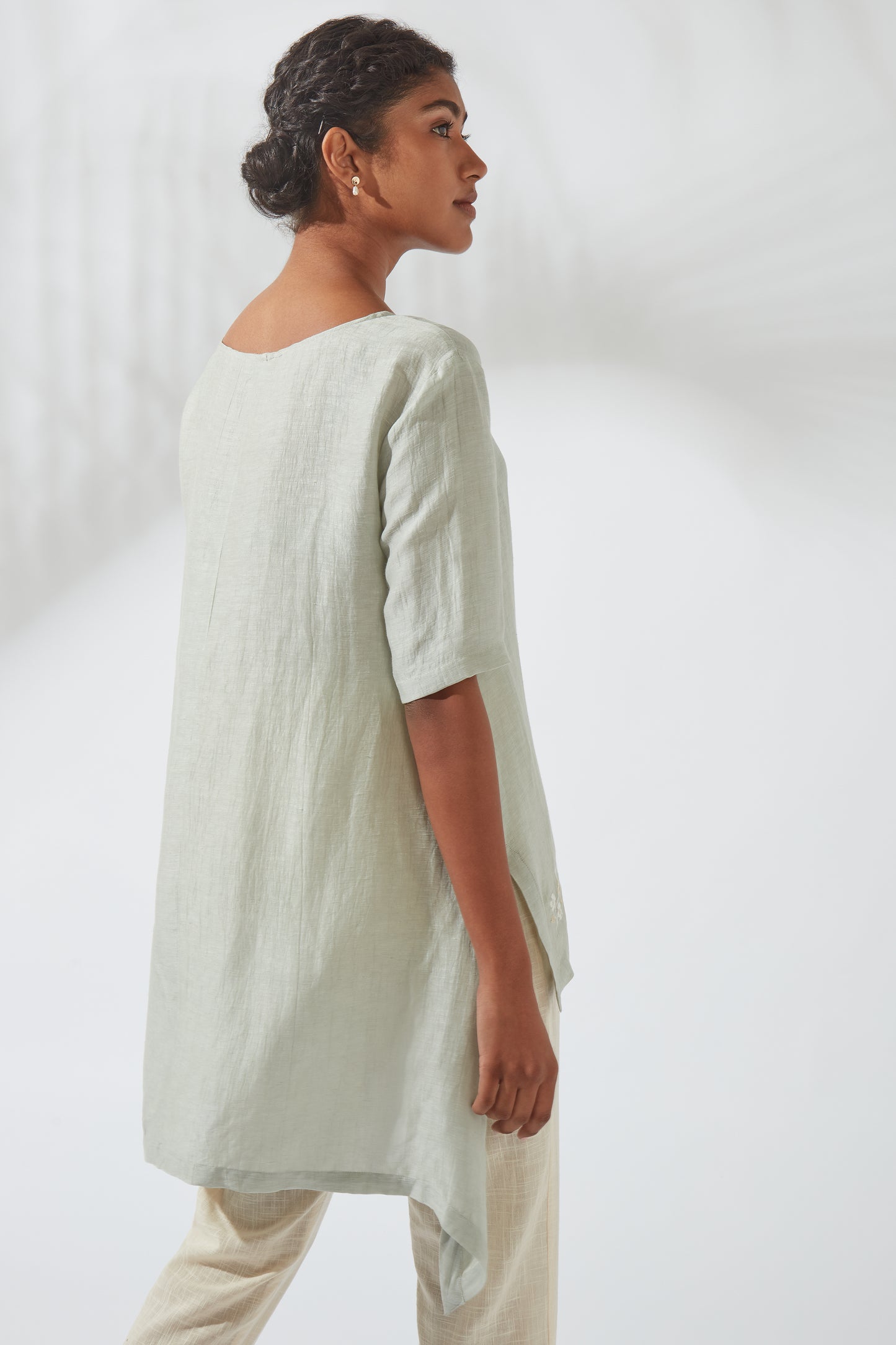 Women's Bohemian Classic Silk Linen Gray Embroidered High-Low Top