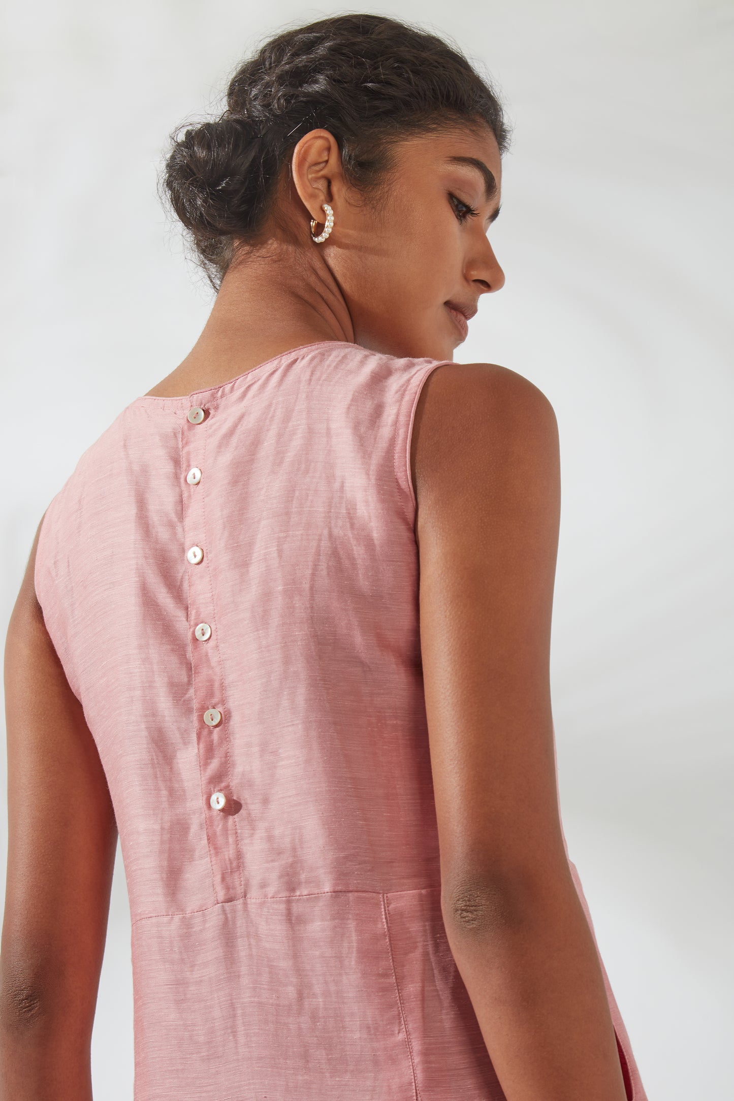 Women's Bohemian Classic Silk Linen Sea Pink Embroidered Kurta Dress