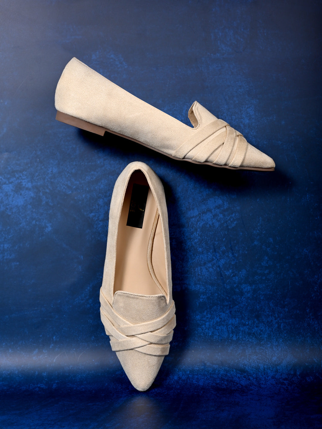 Jove Women's Beige Loafer