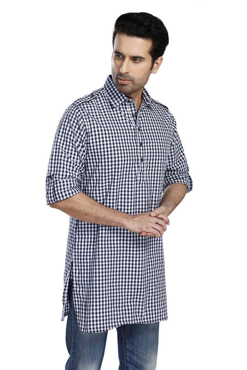 In-Sattva Men's Pullover Pathani Rollup Sleeve Kurta Tunic With Shoulder Strap - Navy Gingham