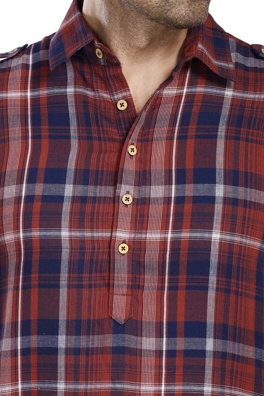 In-Sattva Men's Pullover Pathani Rollup Sleeve Kurta Tunic With Shoulder Strap - Rust Plaid