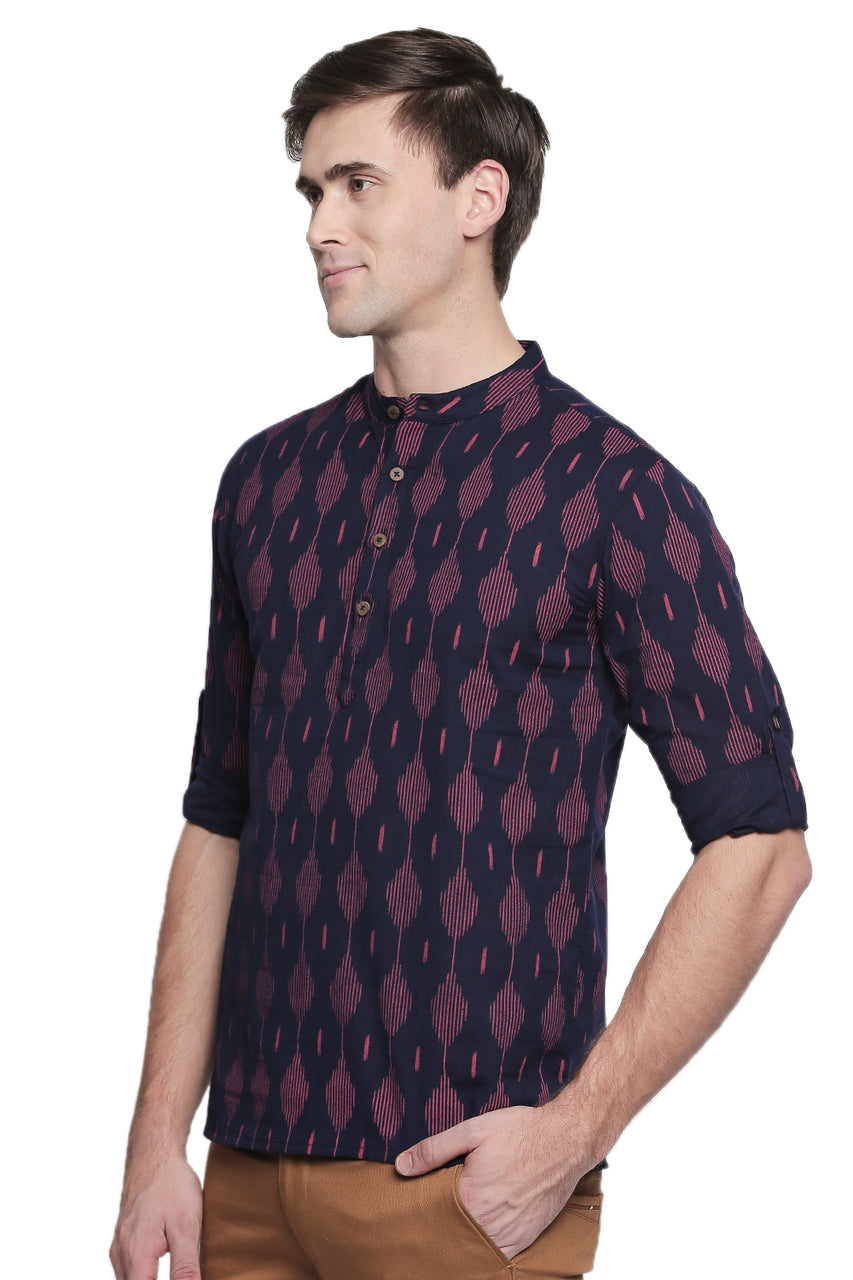 Men's Kurta Tunic : Handmade with Ikkat Print - Side | In-Sattva