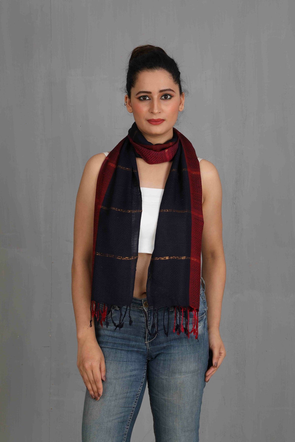 In-Sattva Blue Red two-tone handwoven cotton scarf stole, styling image showing the scarf as a versatile everyday layer.