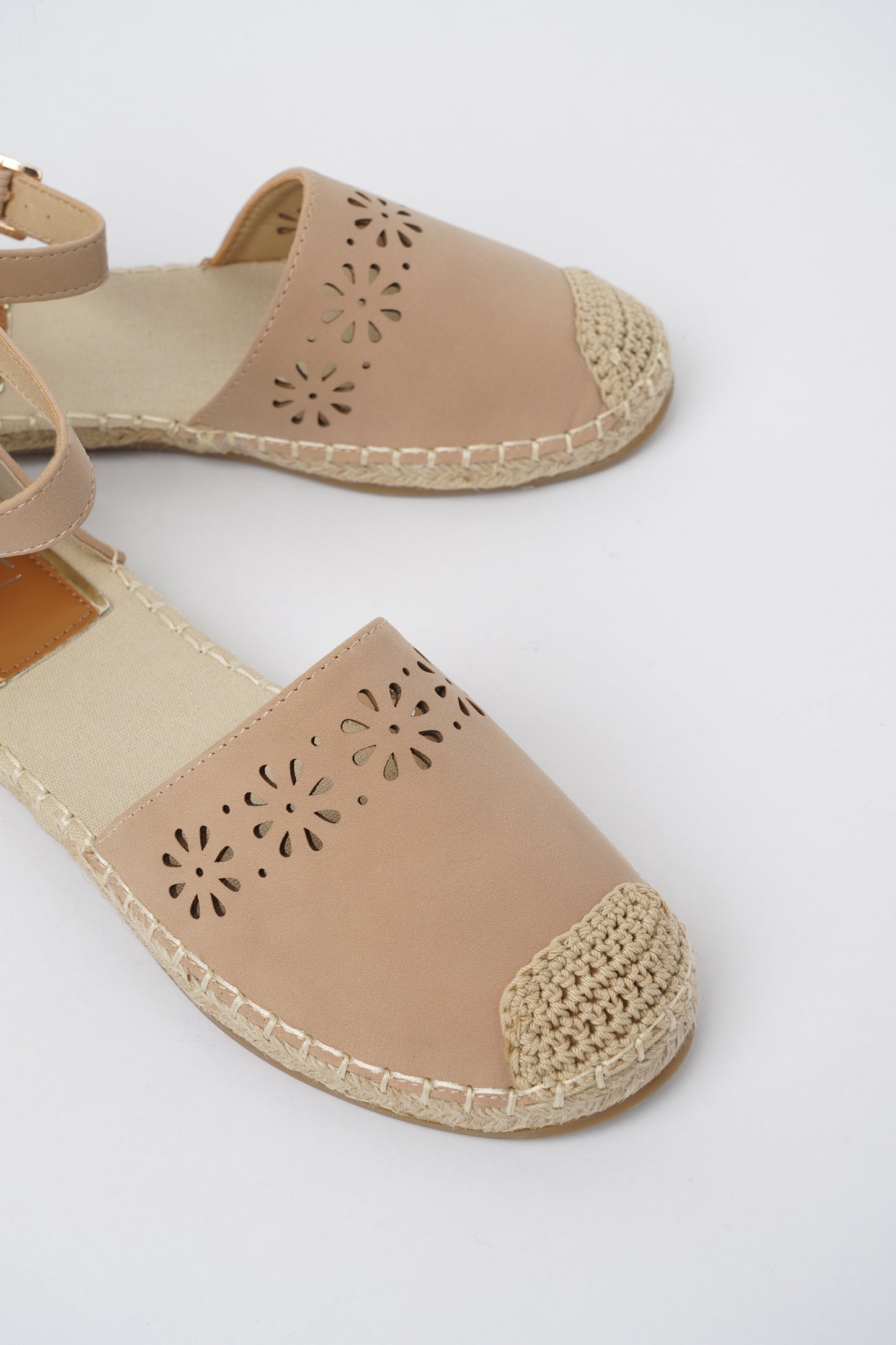 Jove Beige Flats with Flower Detail