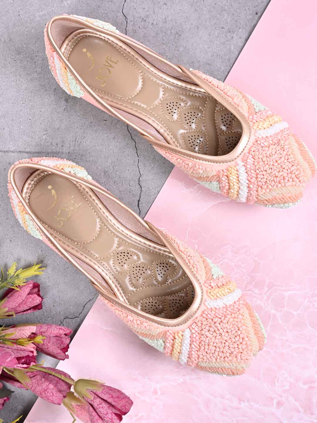 Jove Women's Tufted Pink Mojaris