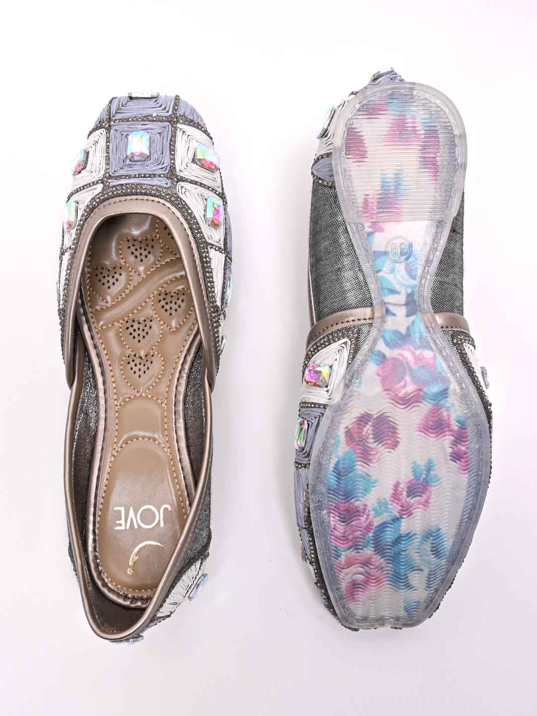 Jove Women's Silver Embelished Mojaris