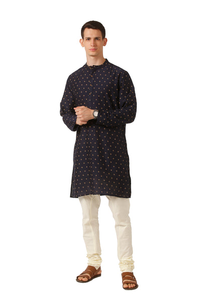 In-Sattva Men's Mandarin Collar Micro Dobby Fine Print Mid-Length Kurta Tunic Navy Blue