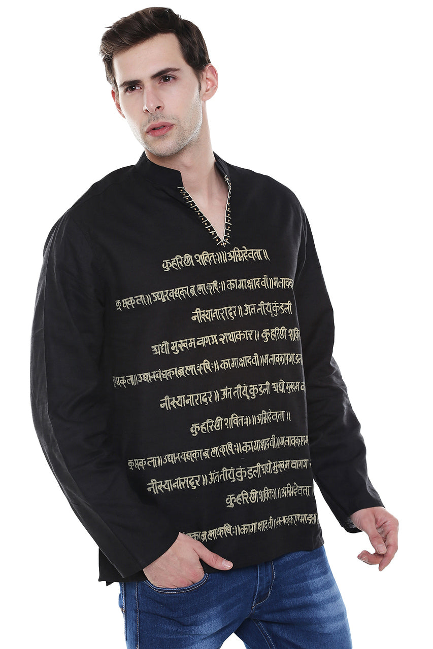 Men's Sanskrit Mantra Print Pure Cotton Black Kurta Tunic - Side | In-Sattva