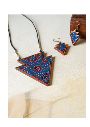 Ethnic Blue and Red Tribal Inspired Wooden Jewelry Set | Natural View
