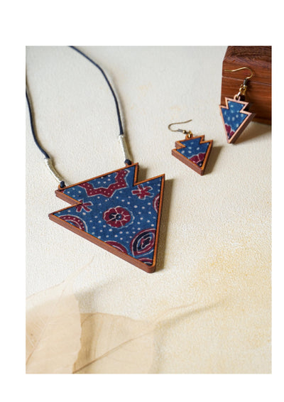 Ethnic Blue and Red Tribal Inspired Wooden Jewelry Set | Natural View