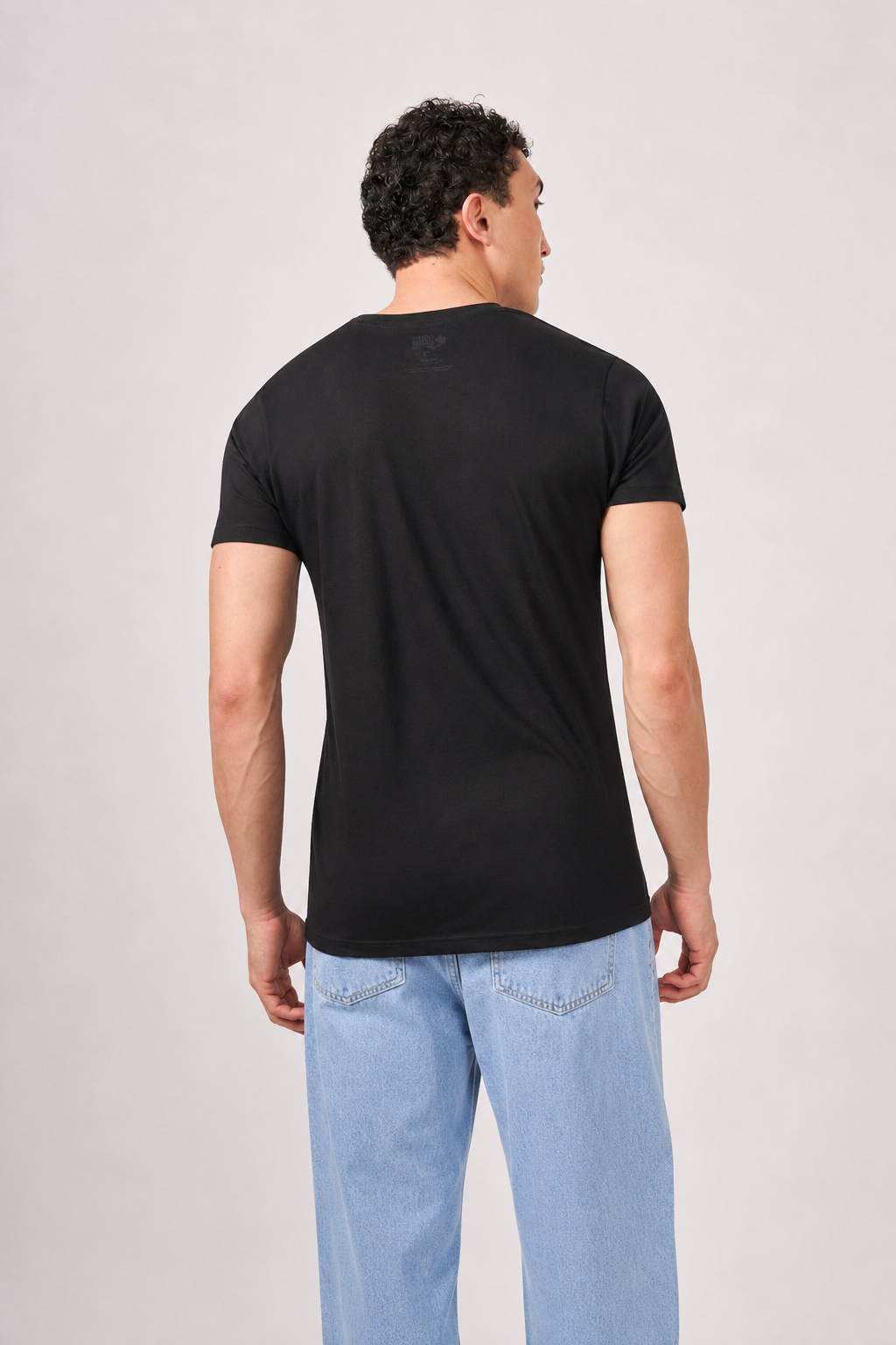 Macho Genie - Men's Crew Neck T-Shirt - Onyx Black