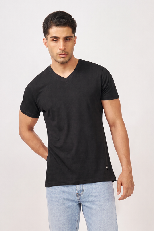 Macho Genie - Men's V-Neck T-Shirt - Onyx Black