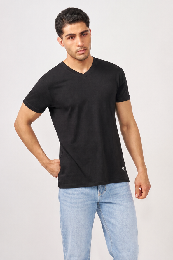 Macho Genie - Men's V-Neck T-Shirt - Onyx Black