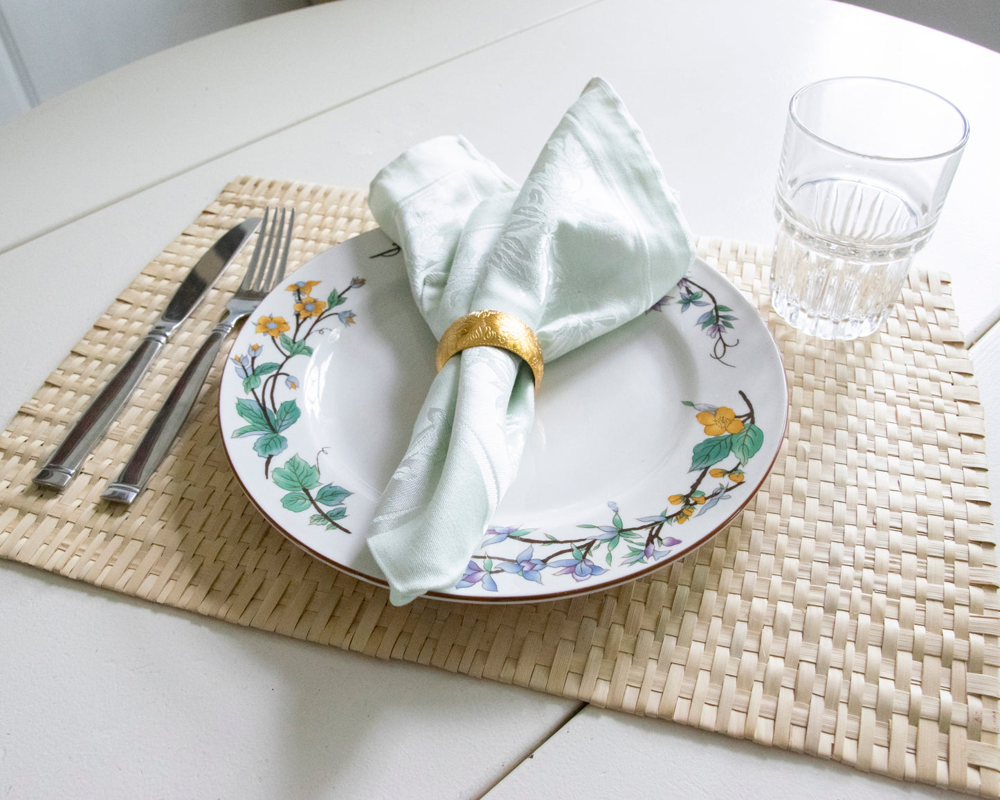 Handmade Napkin Rings: Floral Engraved Metal | In-Sattva