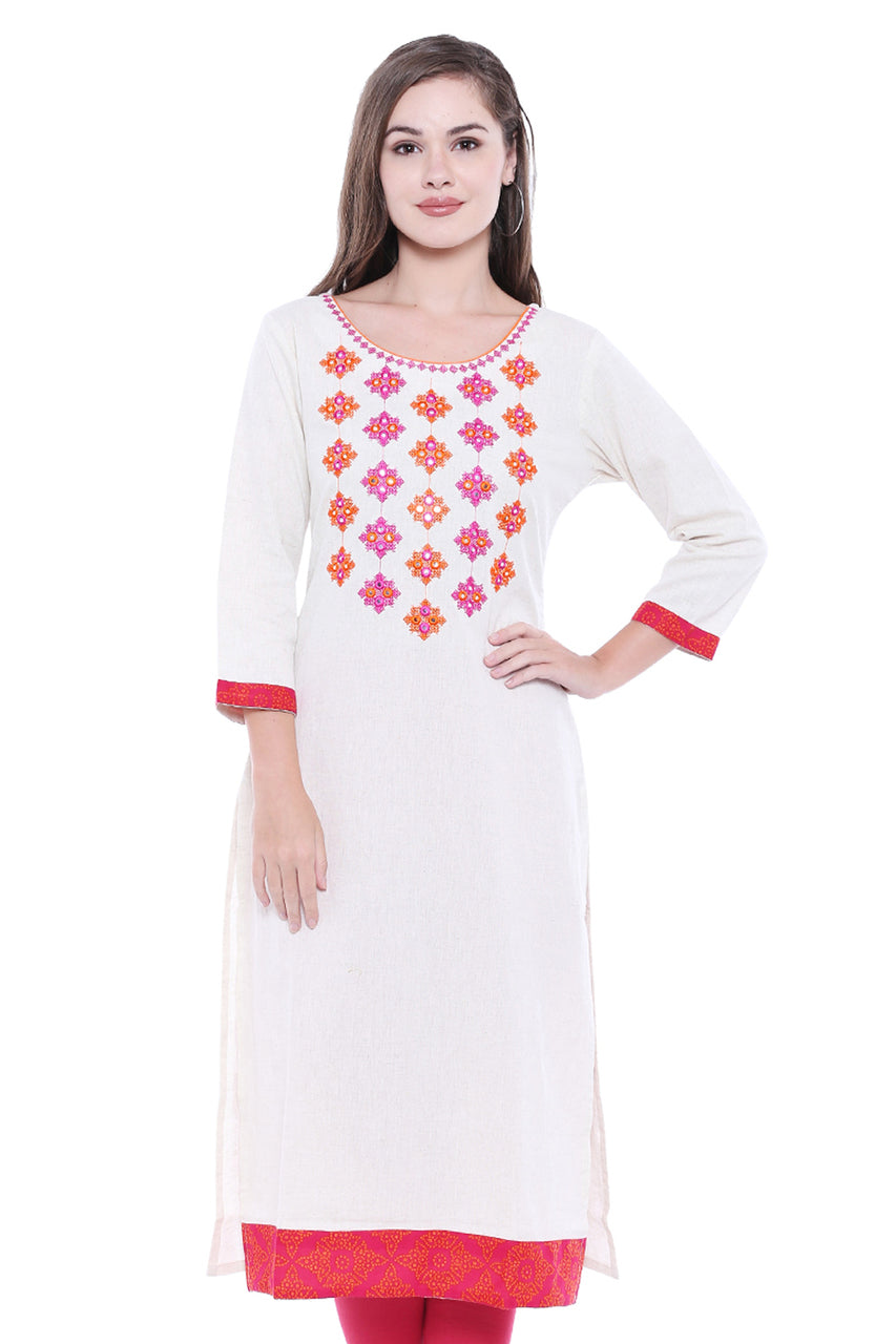 In-Sattva Women's Classic Kurta, product photograph 6
