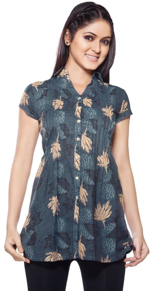 In-Sattva Women's Front Pleats Short Kurta with collared neckline, front view