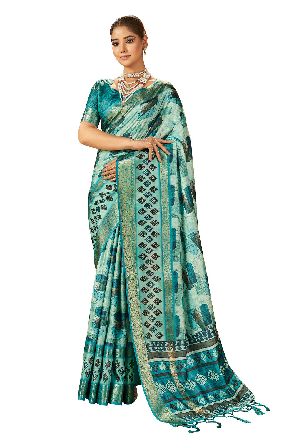 Additional product image of Mermaid Green Floral Handloom Bandhni Dola Silk Saree by In-Sattva, featuring floral Bandhni-inspired print