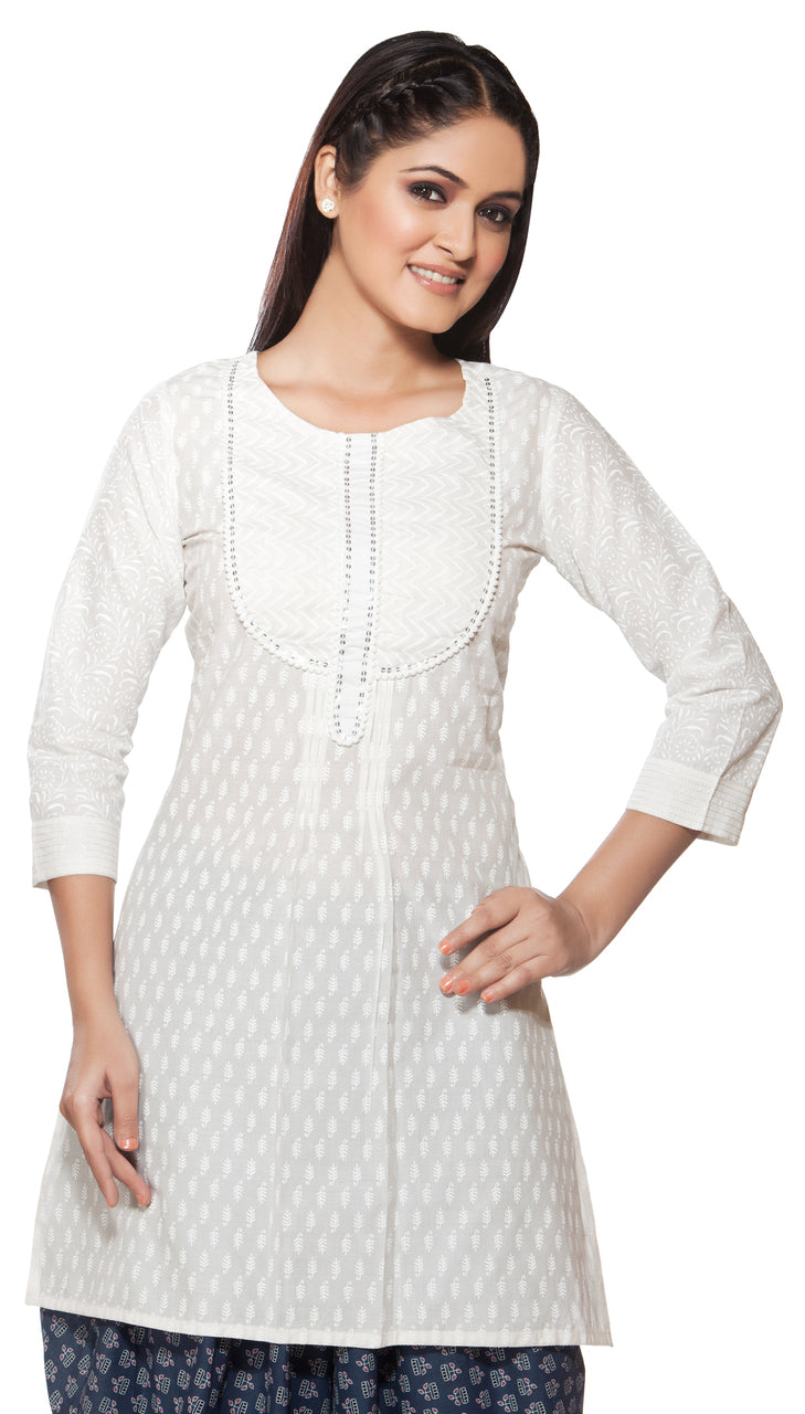In-Sattva Women's Off-White Long Kurta - Sequin Accents with neckline detail, front view