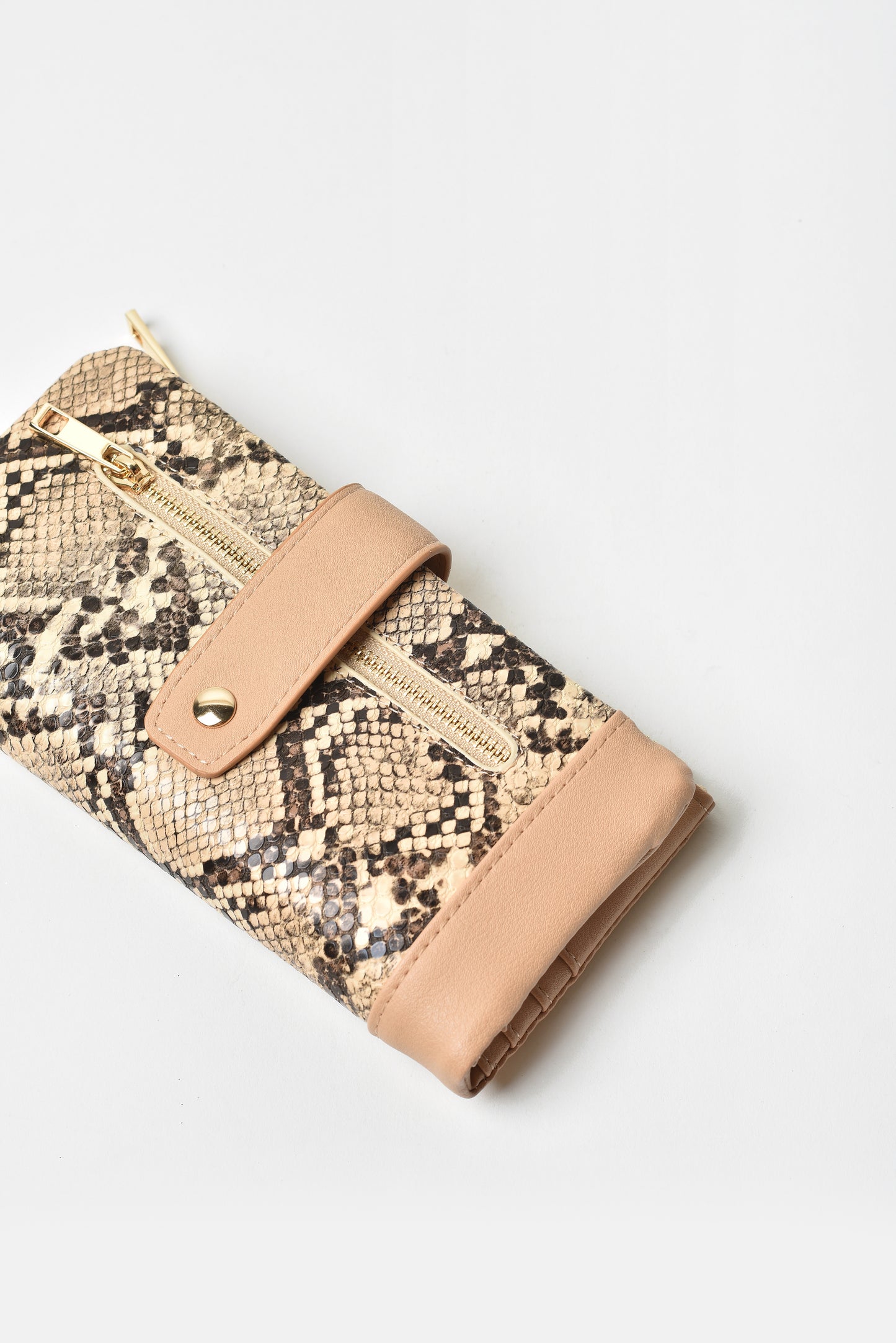Jove Women's Snakeskin Clutch
