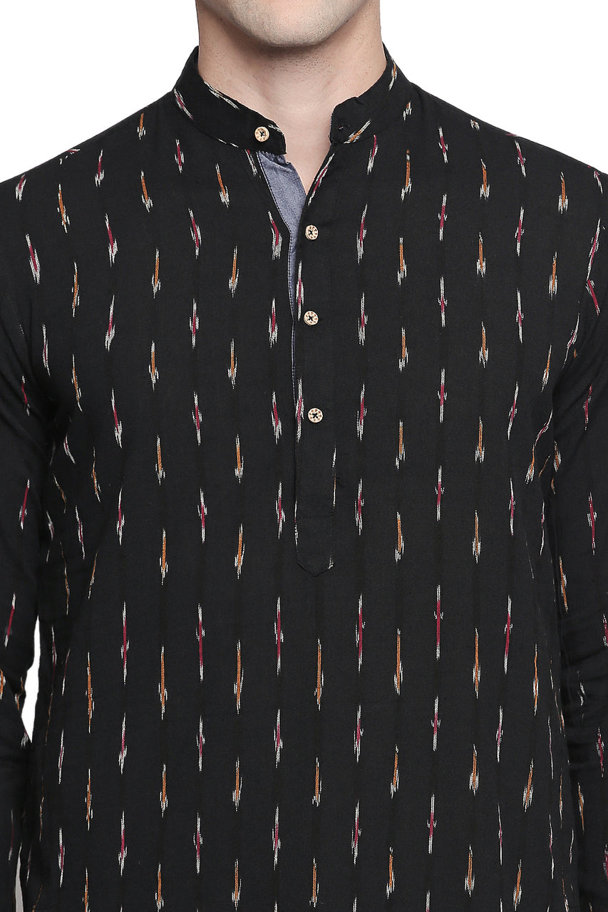 Men's black printed cotton band collar knee-length kurta, side view.
