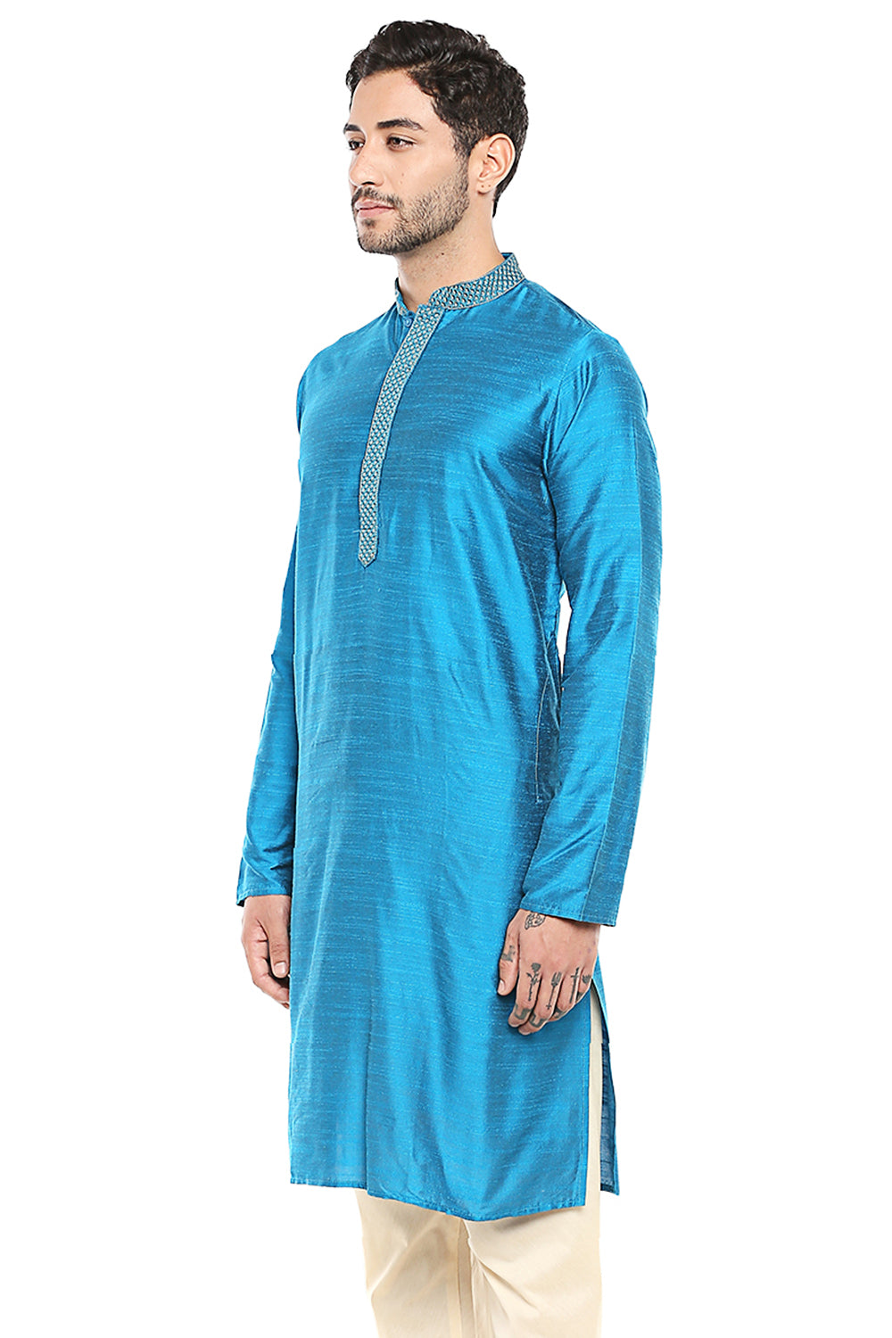Men's blue embroidered cotton knee-length kurta style 3, back view.