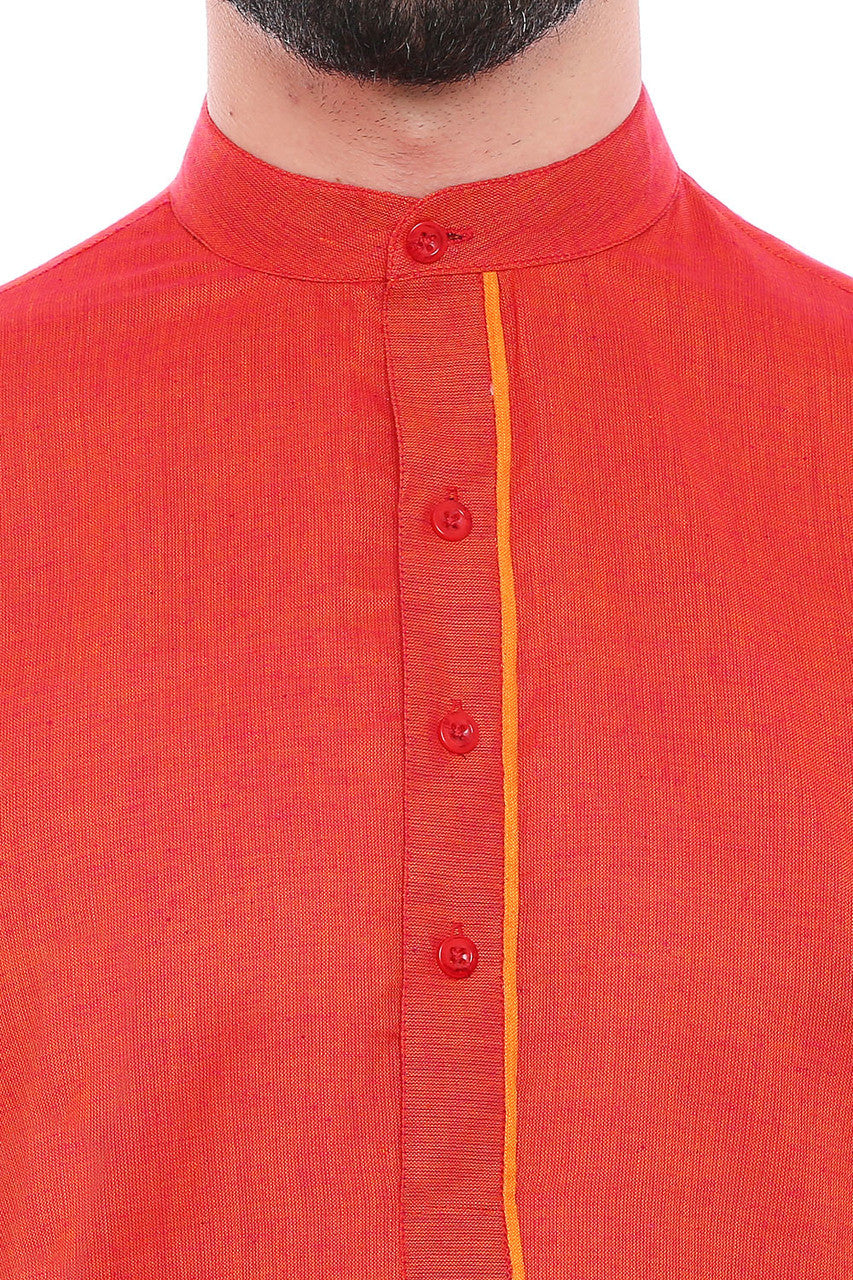 Men's cotton knee-length kurta, close-up detail.
