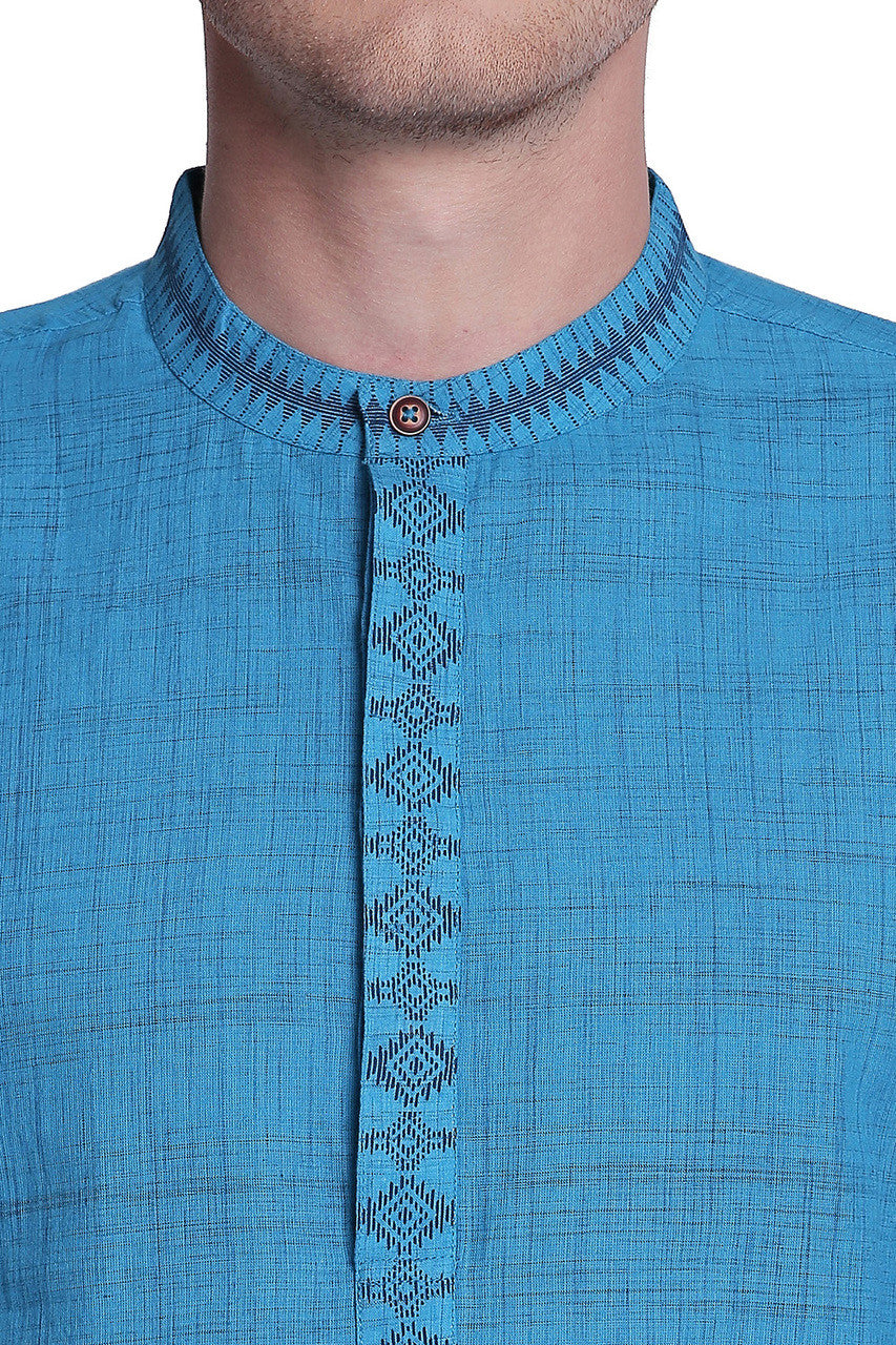 Men's embroidered cotton band collar knee-length style 2, alternate side view.