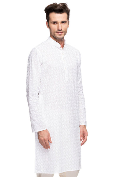 Men's embroidered cotton band collar knee-length style 4, alternate front view.