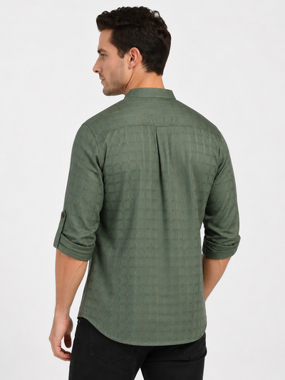 Side view of In-Sattva men's emerald green printed cotton hip-length kurta tunic