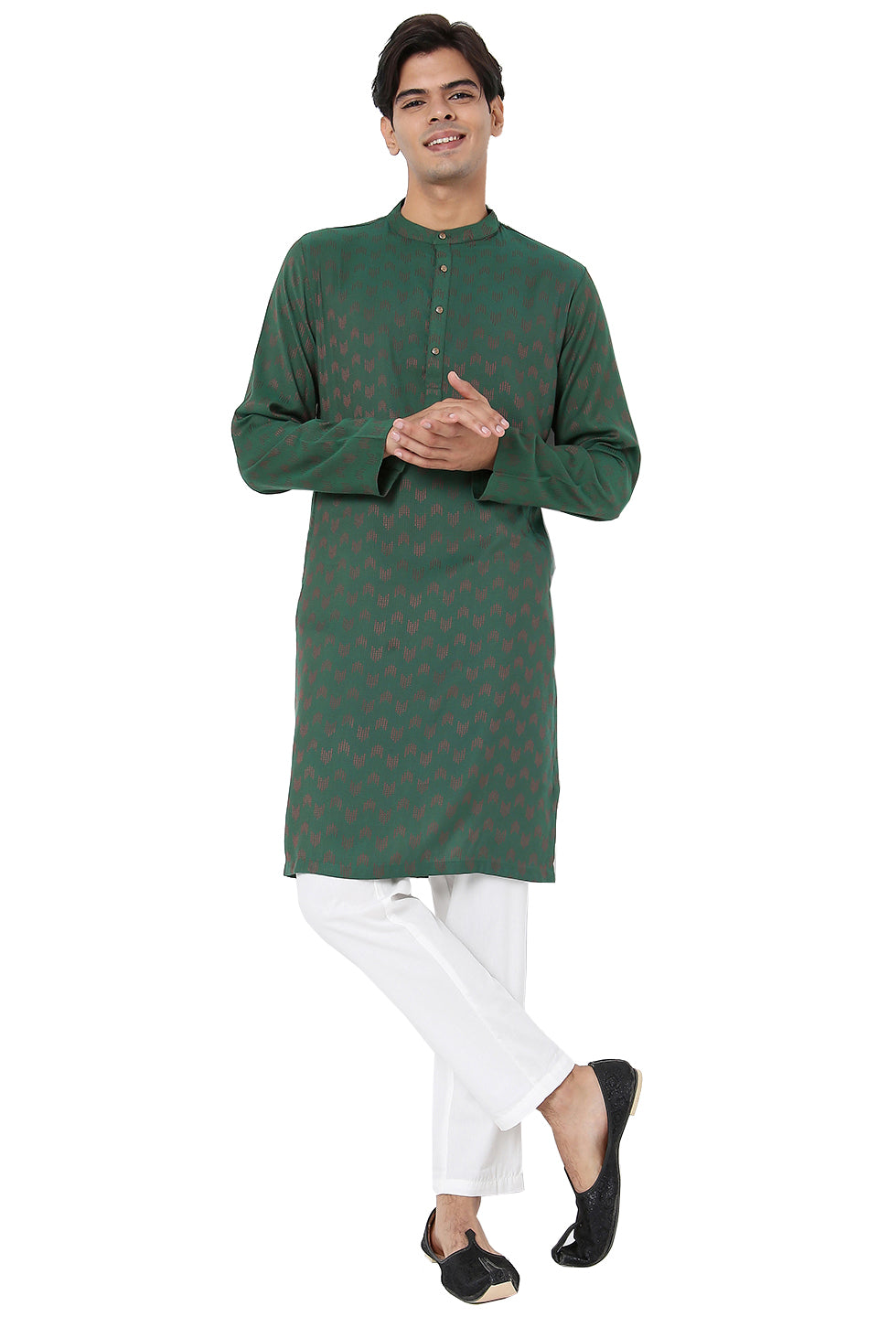 Men's green cotton mandarin collar knee-length kurta, close-up detail.