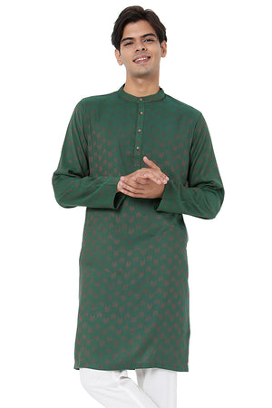 Men's green cotton mandarin collar knee-length kurta, front view.