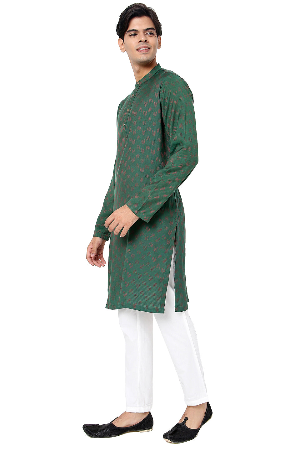 Men's green cotton mandarin collar knee-length kurta, side view.