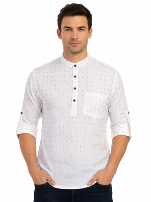 Front view of In-Sattva men's ivory white printed cotton hip-length kurta tunic