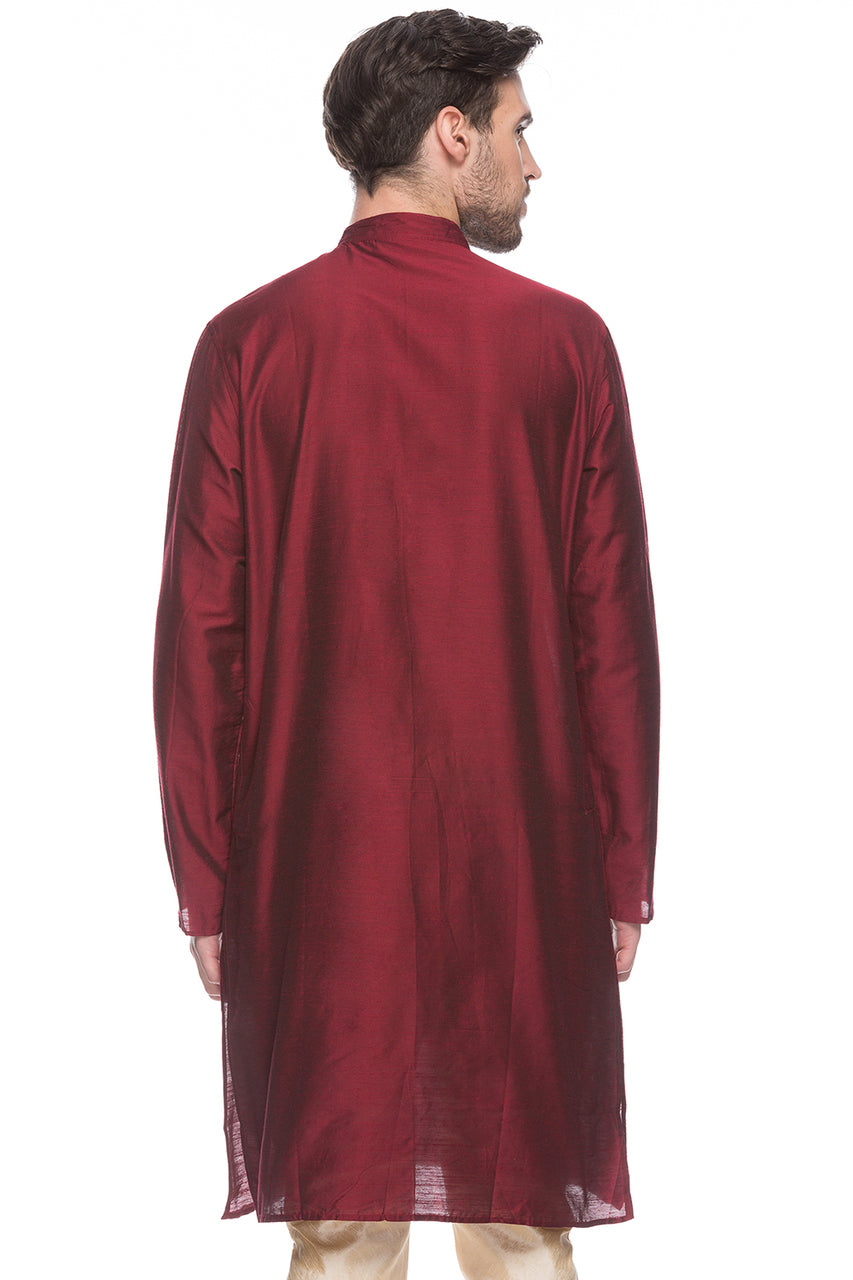 Men's maroon textured cotton blend knee-length kurta, side view.