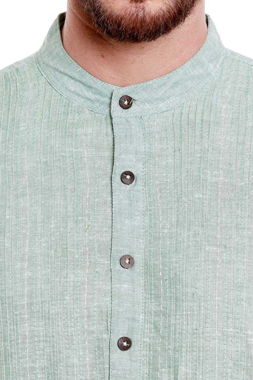 Men's pintucked cotton blend band collar knee-length kurta, close-up detail.