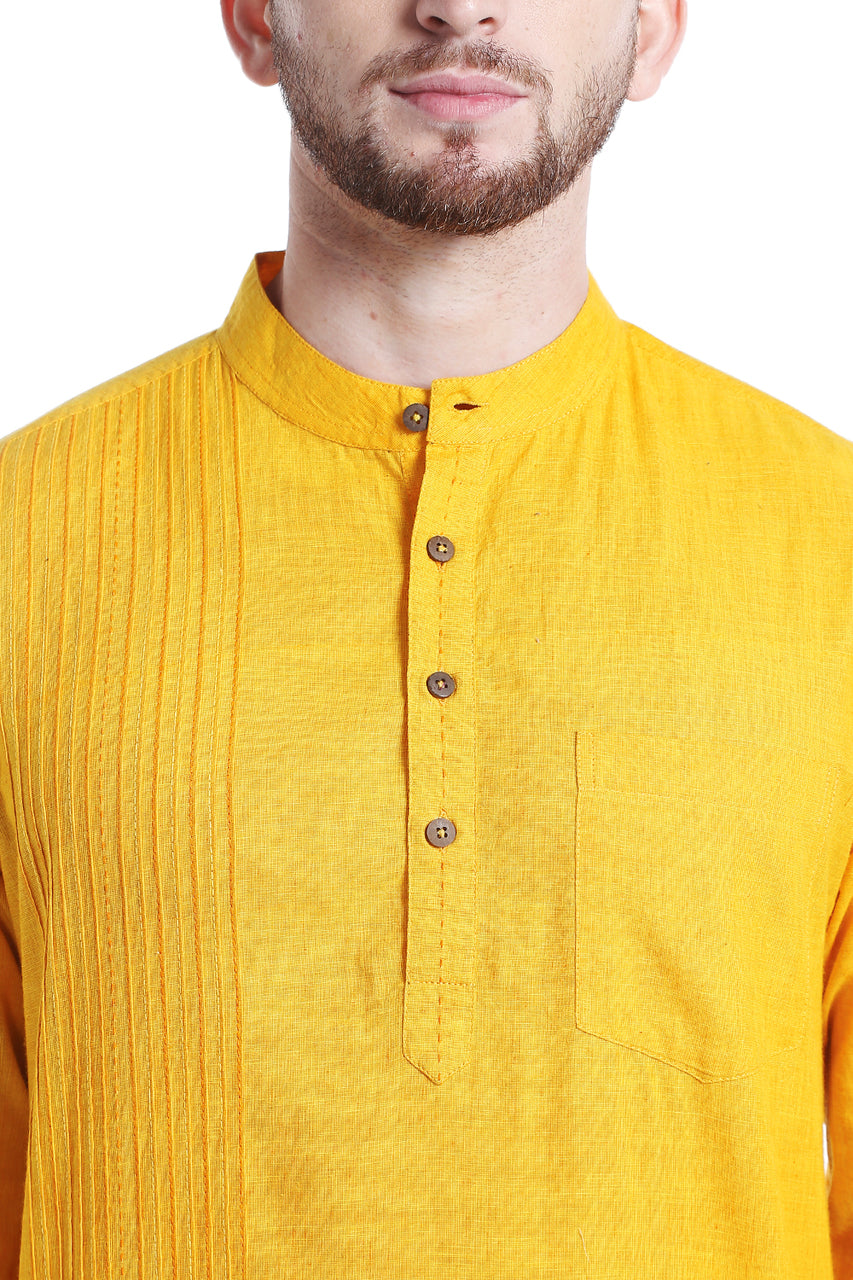 Men's pintucked linen-cotton knee-length kurta, back view.
