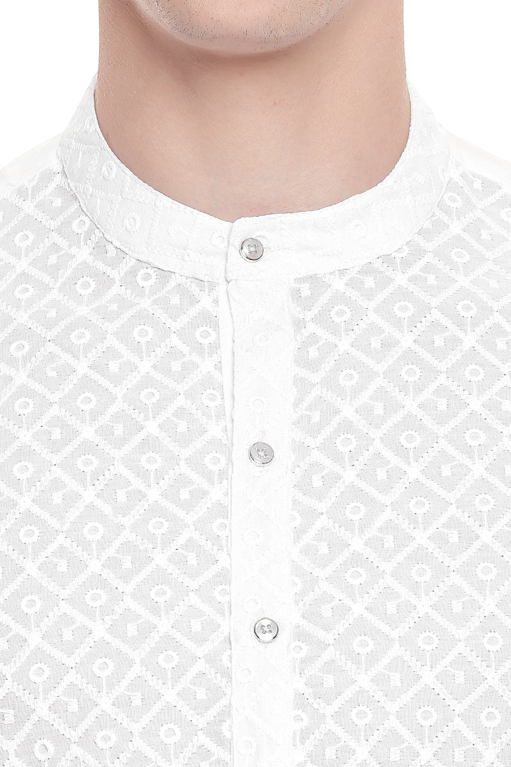 Men's white hand-embroidered cotton knee-length style 3, close-up detail.