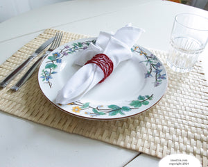 Handmade Artisan Crafted Mesh Metal Dining Napkin Rings, Red