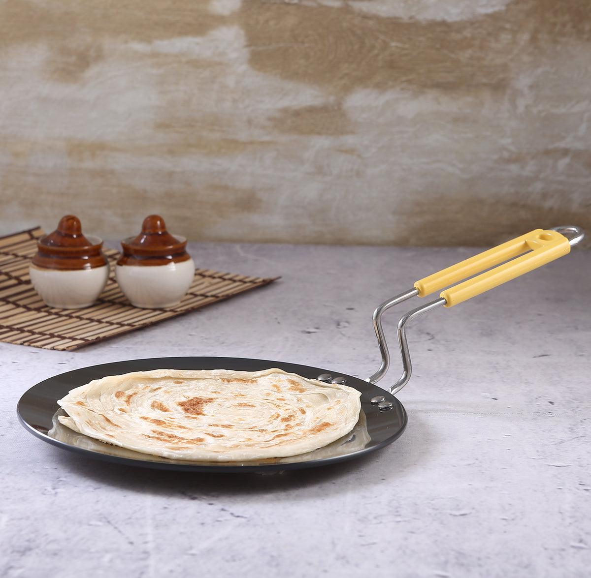 Wonderchef Aluminum Non-Stick Hard-Anodized Roti Tawa Griddle Pan with Riveted Handle, 25cm, Gray