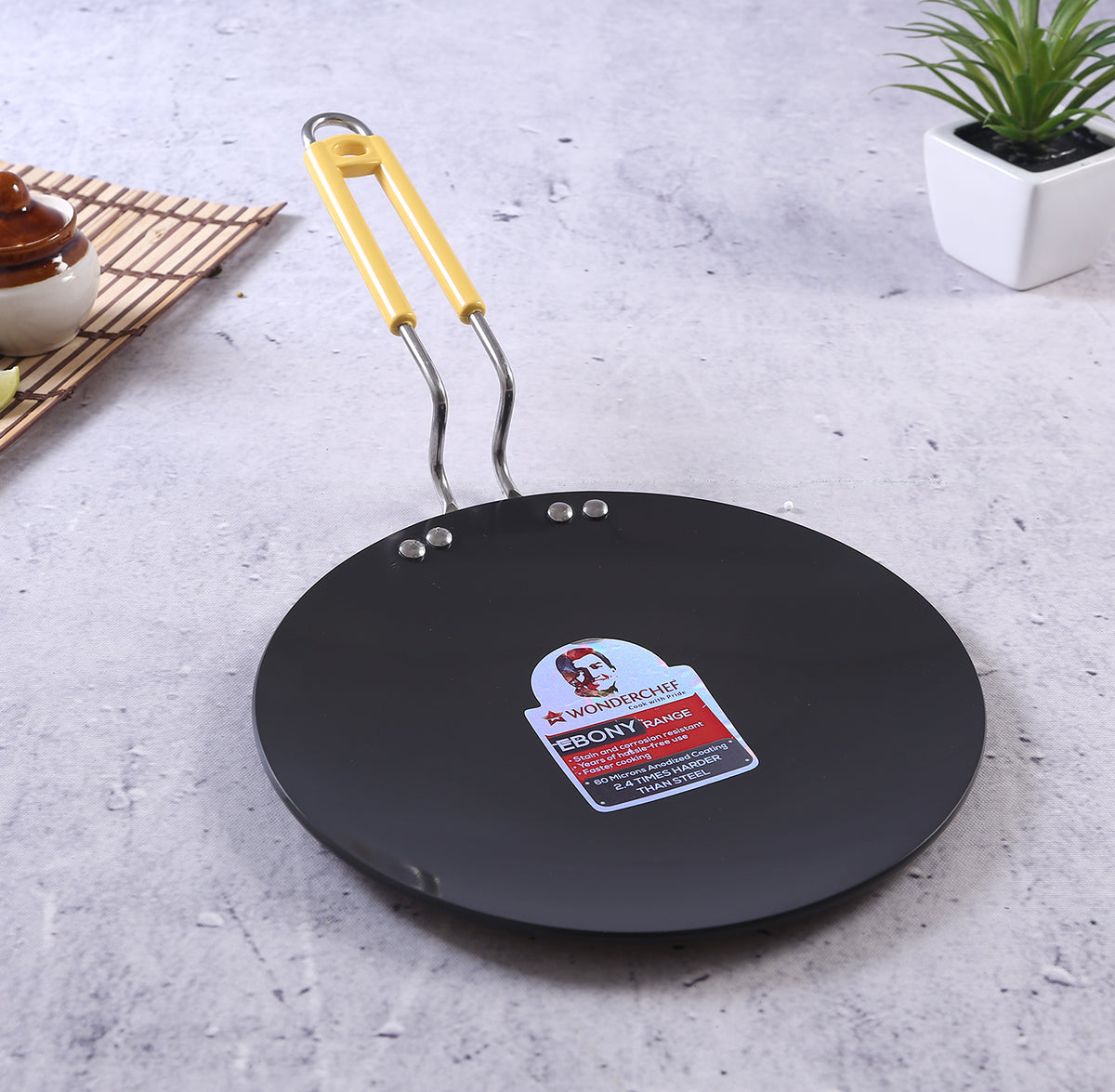 Wonderchef Aluminum Non-Stick Hard-Anodized Roti Tawa Griddle Pan with Riveted Handle, 25cm, Gray, side view