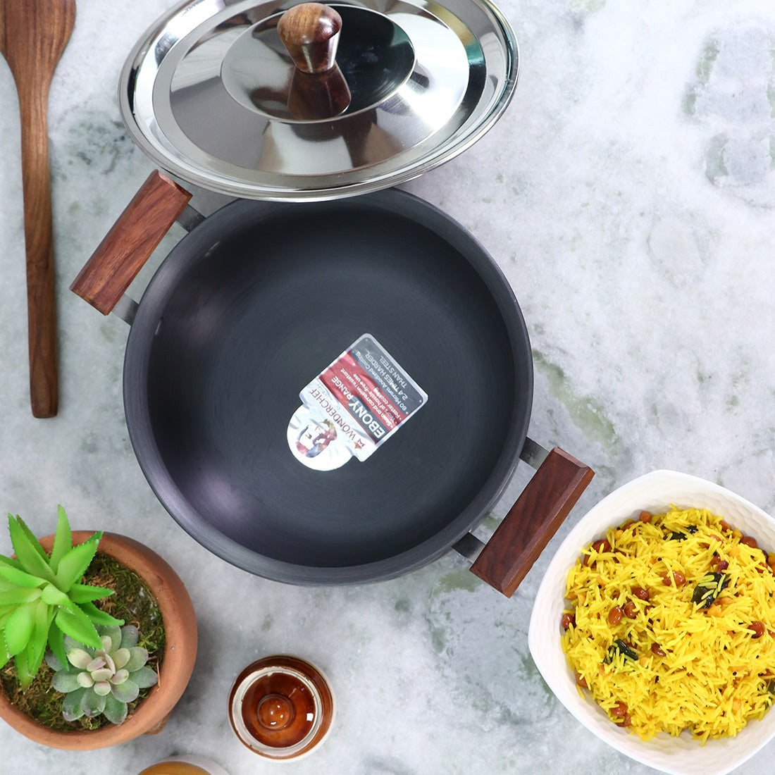 Wonderchef Ebony Hard Anodized PFOA-Free Handi Pot with Lid and Handles 21cm, Black, alternate product view 3