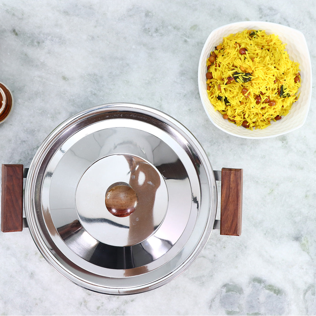Wonderchef Ebony Hard Anodized PFOA-Free Handi Pot with Lid and Handles 21cm, Black, top view