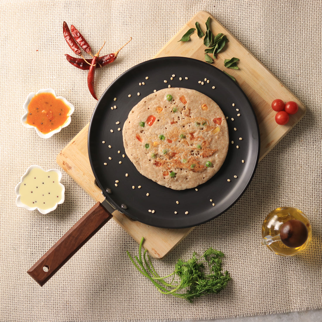 Wonderchef Ebony Non-Stick Dosa Tawa Griddle Pan 26.5cm with Wooden Handle, Black, alternate product view 3