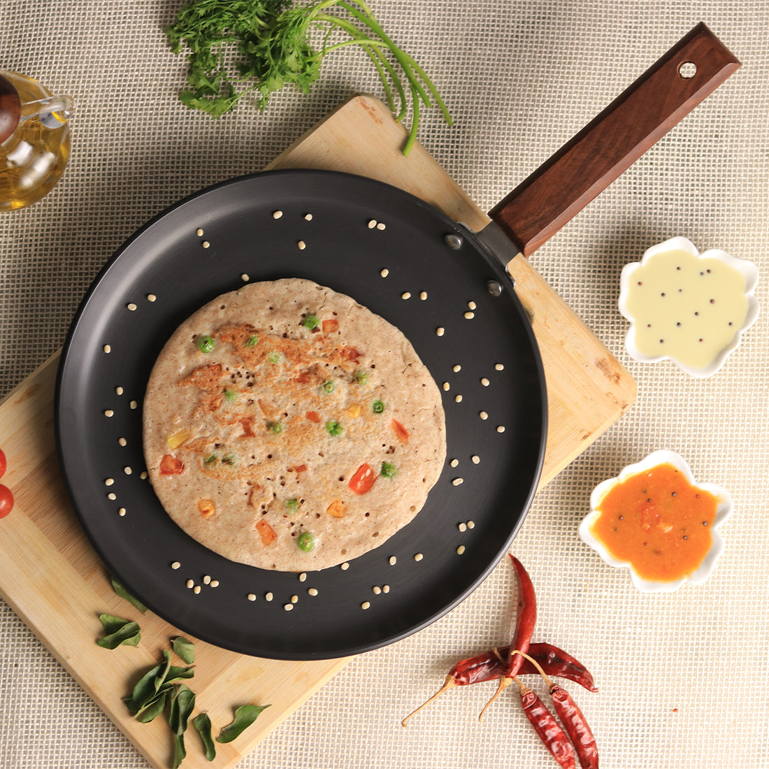 Wonderchef Ebony Non-Stick Dosa Tawa Griddle Pan 26.5cm with Wooden Handle, Black