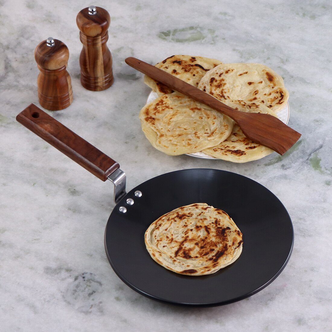 Wonderchef Ebony Anodized Roti Naan Bread Tawa Griddle Pan Pure Grade Aluminum PFOA-Free, Black, 25cm, 28cm, alternate product view 9